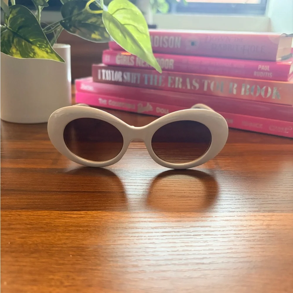 Topshop ASOS 60s Inspires White Oval Sunglasses with Brown Lenses